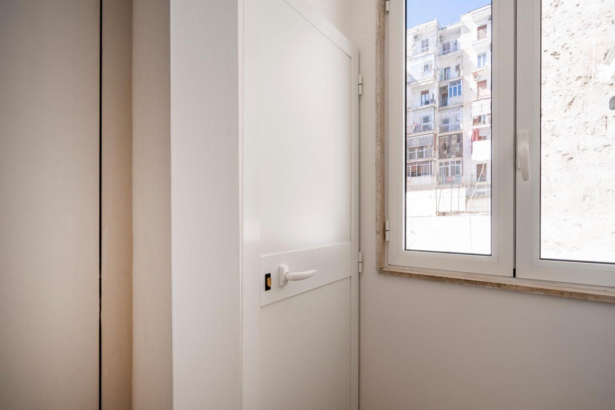 Room 4 - Lovely & Functional Studio Bari Exteriör bild